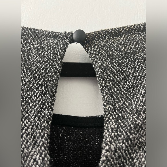 H&M quarter length sleeve dress size 10. - Picture 6 of 12